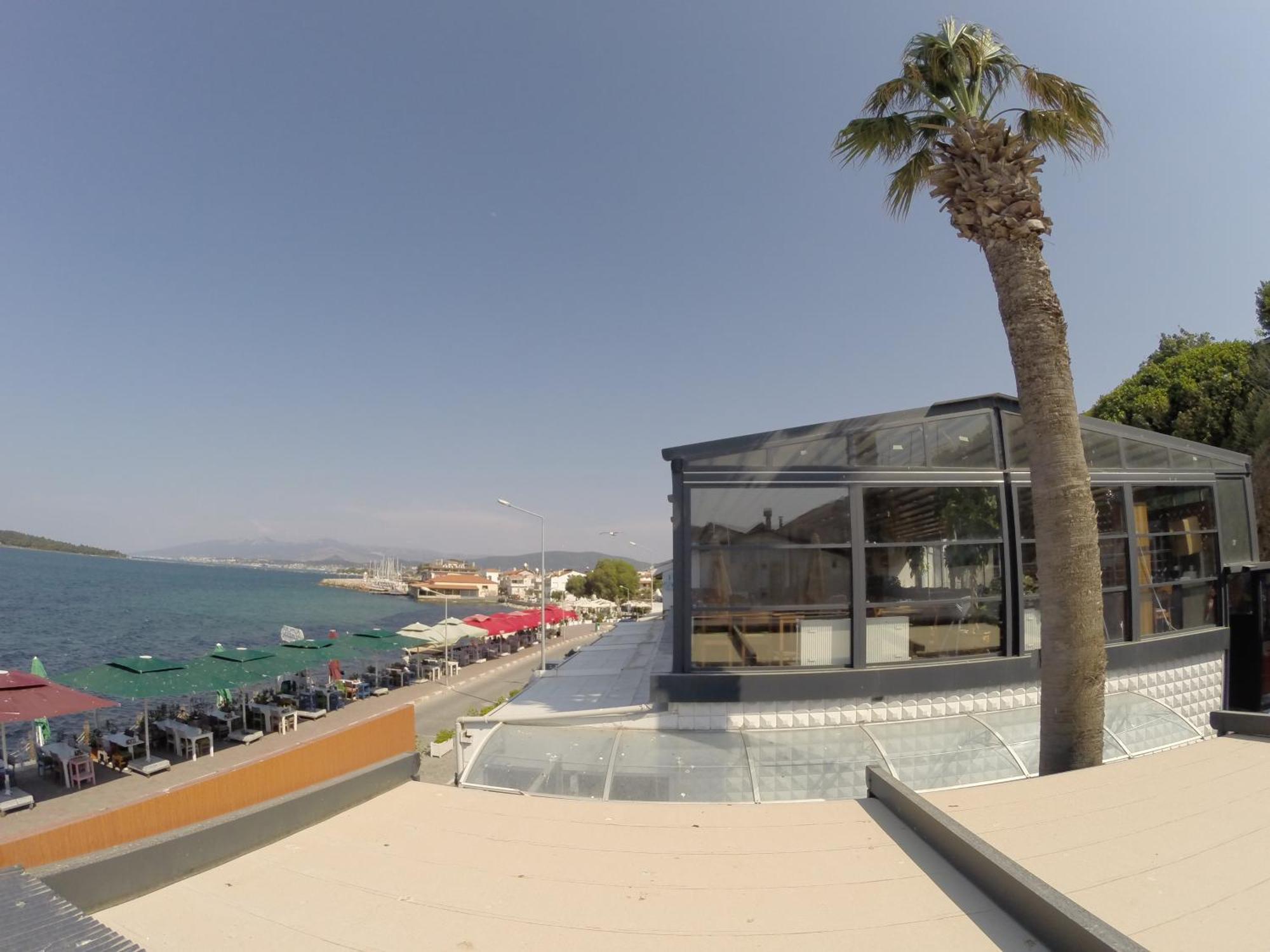Yakamoz Otel Urla Exterior photo